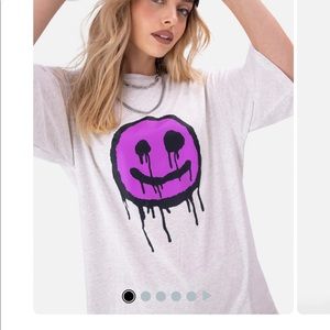 SMILEZ Oversized Graphic Tee by Adika